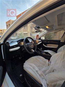 MG 5 Plus